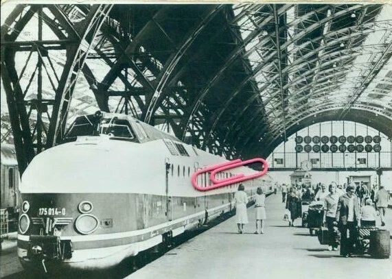 "Altes Foto"- SVT Karlex im Leipziger HBF im Sommer 1981