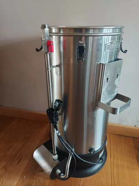 The Grainfather Brewing System Mint condition used twice.