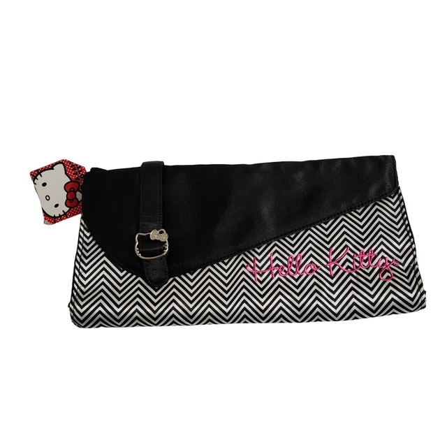 NWT Hello Kitty Vibrant Black/White Zig Zag Clutch Bag HP3067942 SANRIO
