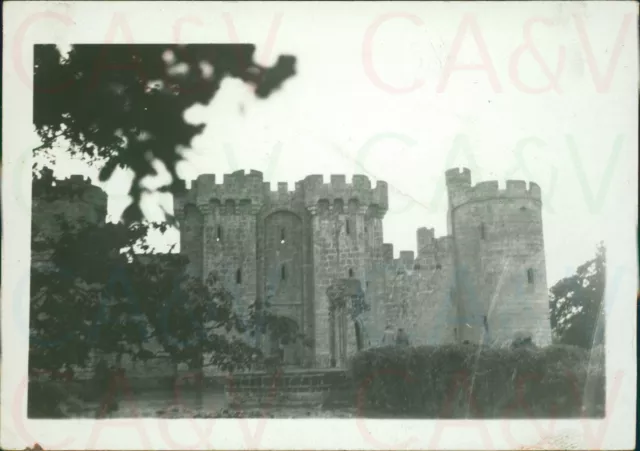 1932 Bodiam Castle Sussex England 3.3x2.3" Orig