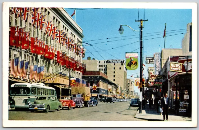 Postcard Calgary AB Eighth Avenue Bus Cars Lancaster Bldg RCA Victor Keepers