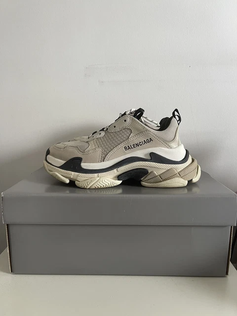 Balenciaga triple s size 37 sale