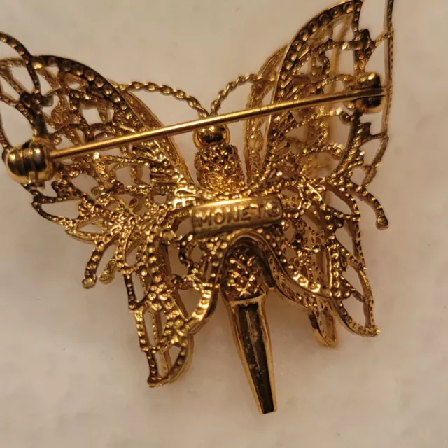 VINTAGE MONET BRILLIANT Gold Tone Open Work Filigree Butterfly Brooch ...