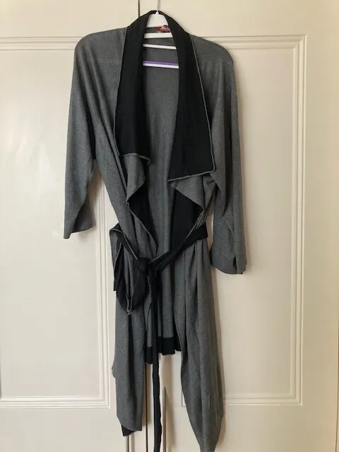 MaxMara Studio silk cashmere long double colour jacket with belt, size M