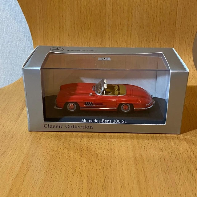 Minichamps 1/18 – Mercedes 300 SL Roadster 1958 – Noir – Diecast – Occasion