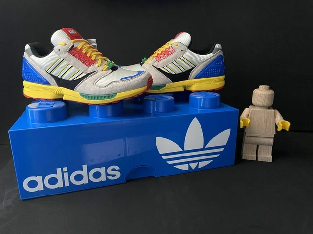 Adidas ZX 8000 x LEGO mit Lego-Box und Holzfigur FZ3482 US 12 UK 11,5 EUR 46 ⅔