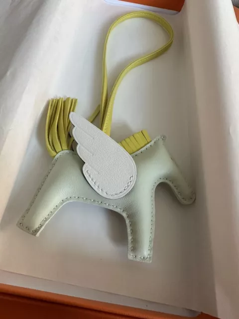 RARE!) HERMES RODEO pegase touch PM charm (all White With Alligator)  $4,900.00 - PicClick
