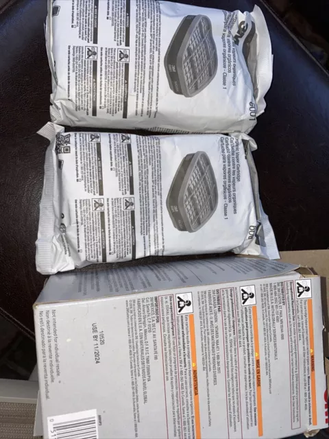 New Package of Two 3M Organic Vapor Cartridges, 6001, 11/2024, Long Shelf Life
