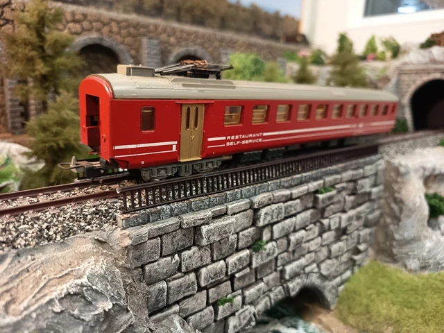 Wagon voyageur 1ère classe CFF Panoramique (Gebraucht) in Vendlincourt