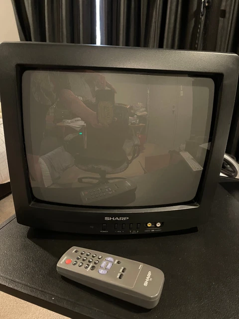 SHARP 13" Sharp CRT TV Retro VTG Gaming Color TV Model 13N-M100B w/Remote Tested