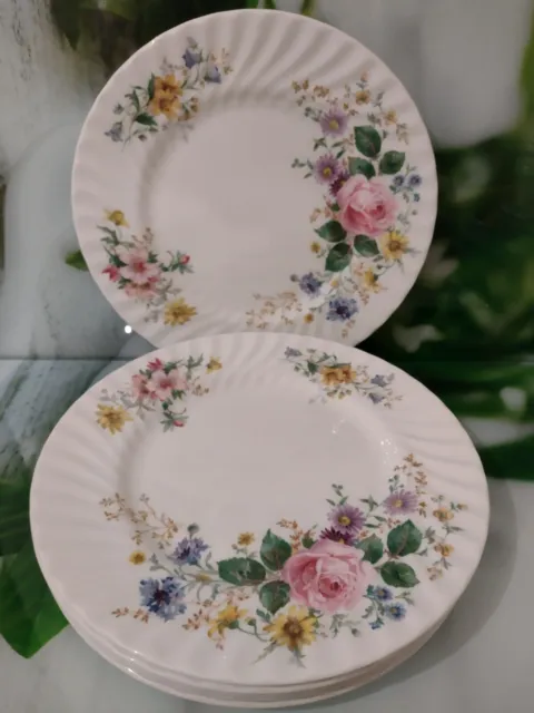 6 Beautiful Vintage Royal Doulton 'Arcadia'  Dinner Plates Lovely Condition 27cm