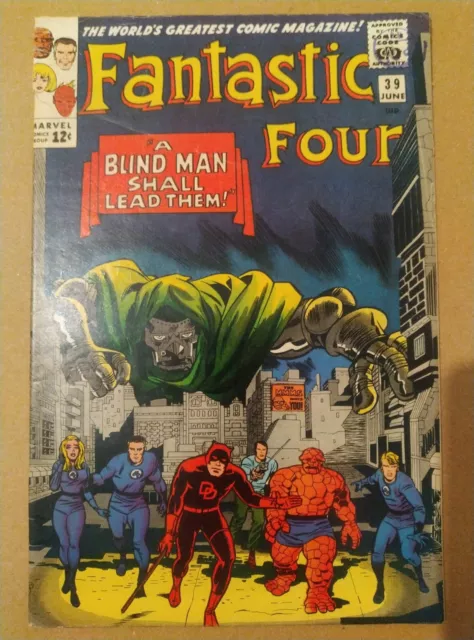 Fantastic Four # 39 Doctor Doom Daredevil Cents 1965