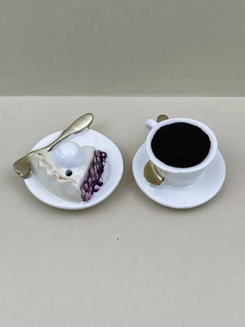 Vintage Arcadia Miniature 1950s Cup of Coffee/Slice of Pie salt/pepper shakers