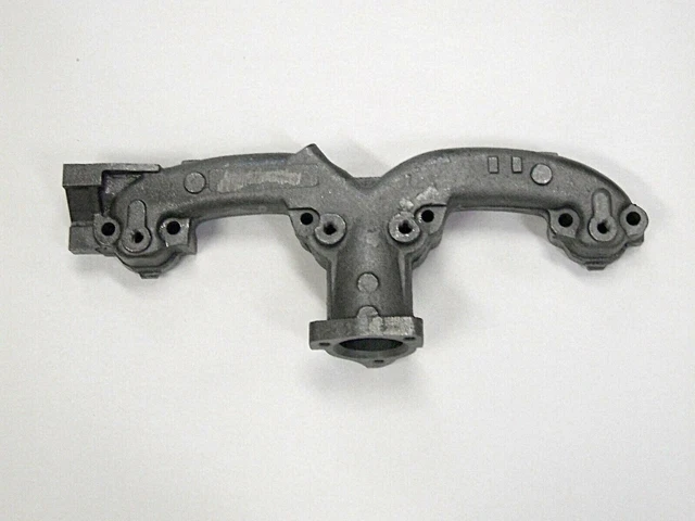 327 350 Center Dump Ram Horn Exhaust Manifold with Alternator Bracket