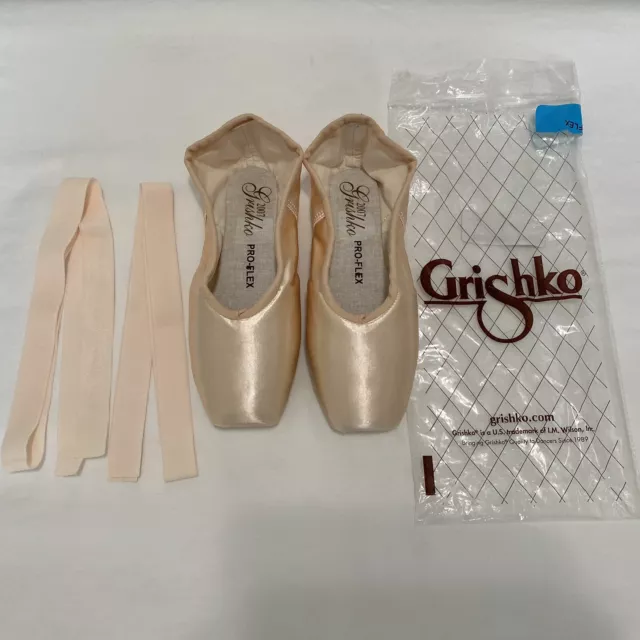 New Grishko Pointe Shoes 2007 Pro Flex Size 5.5XX Hand Made