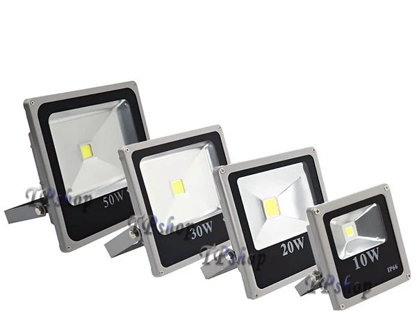 SKU 215955 - Faro LED SMD 30W E-Series G2 Colore Bianco 3000K IP65 | LED Italia - Foto 7
