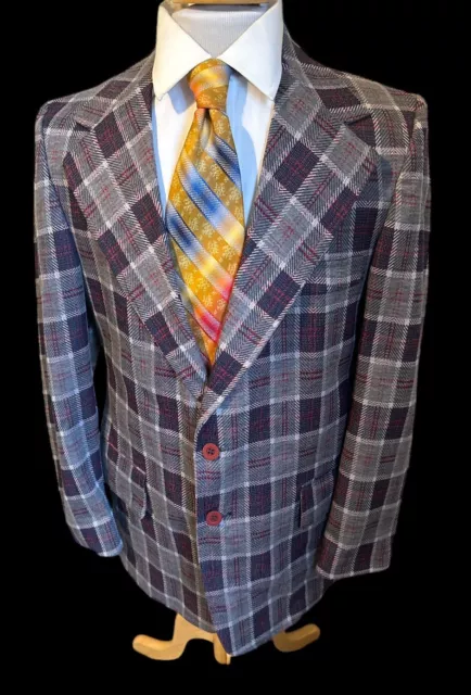 True Vintage Custom Made Mens Blazer Jacket Sz 40R Gray Red Plaid Sports Coat