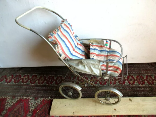 Alter Kinderwagen Puppenwagen Original 40er 50er Jahre Dekoartikel klappbar (Lo)