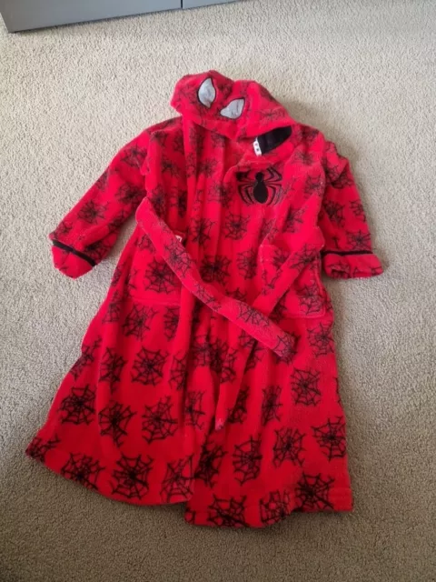 Boys dressing gown 2025 tesco