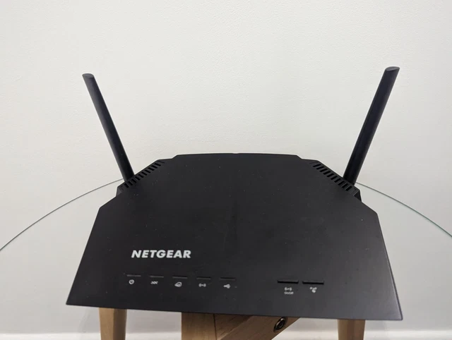 NETGEAR R6230 AC1200 WiFi VDSL2 ADSL2+ High Modem Router.