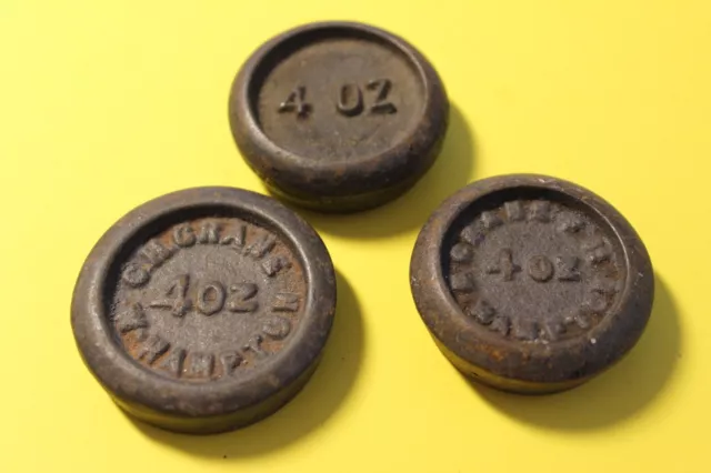 3 x 4 OZ alte Gewichte für Kaufmann Waage Eisenguß 4-4,5cm  Sammlerstücke Deko