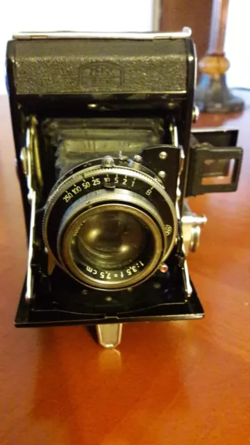 Folding Vintage Zeiss Ikon Baby Ikonta