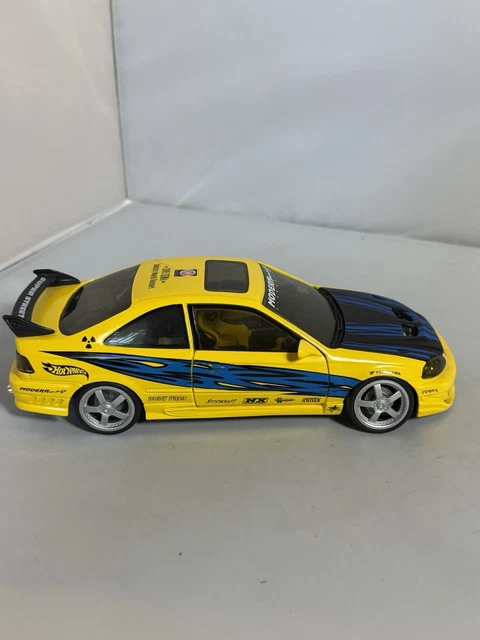 HONDA CIVIC SI SUPER STREET CUSTOM HOT WHEELS 1:18 coche escala