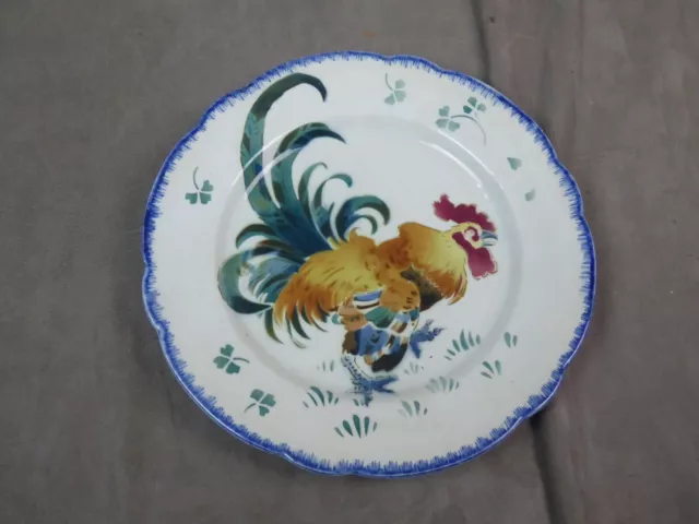 BELLE ASSIETTE en LUNEVILLE, ancienne, à décor de coq.