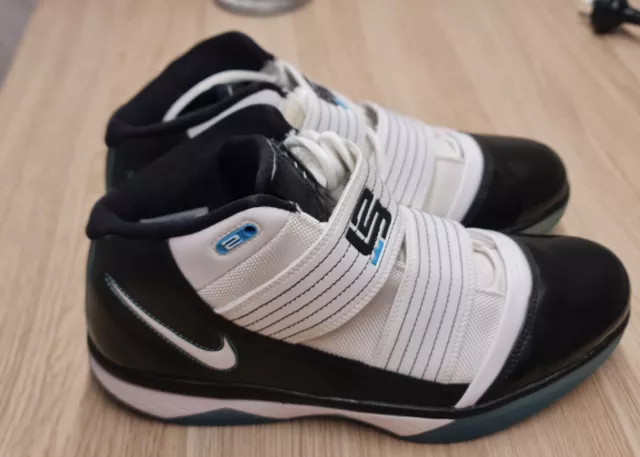 Nike LeBron James Soldier 3