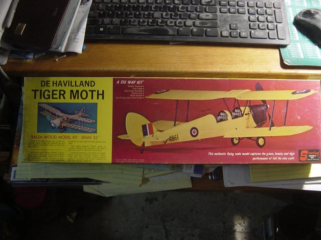 STERLING DE HAVILLAND TIGER MOTH 33'' wingspan