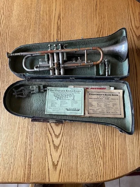 Wurlitzer American "Professional" Bb trumpet