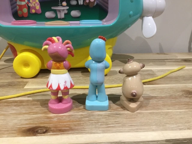 Cbeebies Pull CBEEBIES IN THE Night Garden Musical Pinky Ponk Pull Along - Read ...