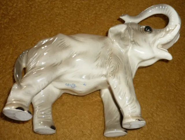 Schöner Elefant Figur Bodenmarke Manufaktur Sitzendorf Porzellan Keramik Tier
