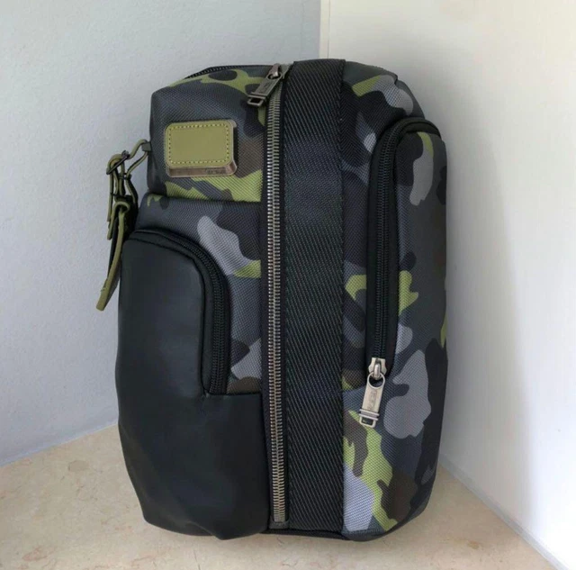 TUMI Body Bag ALPHA Bravo Camouflage Pattern Overseas Outlet Product