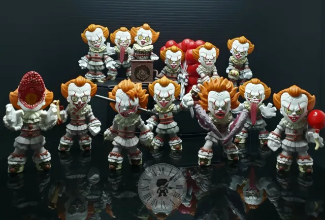 Funko Mystery Minis Horror Classics IT & Chapter 2 - Pennywise (3SHIPSFREE)