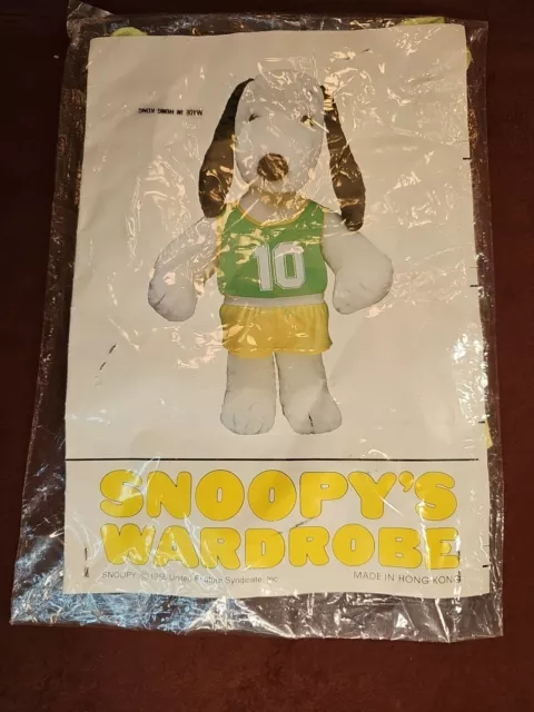 Vintage Snoopy’s Wardrobe Outfits New Sealed for Snoopy Plush Basketball