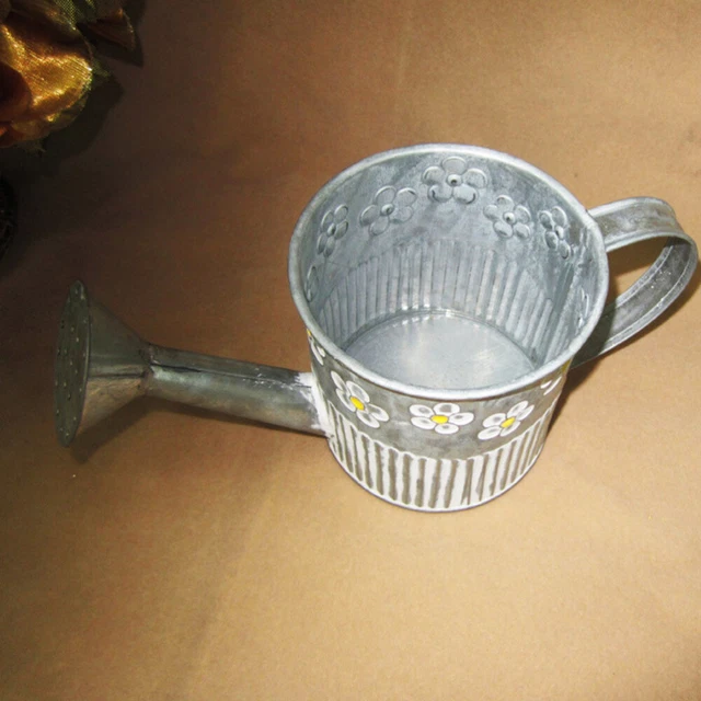 Contenitore per latte in alluminio Vaso per fiori in metallo retrò Arredamento per la casa vintage Arredamento per cucina country Alluminio rustico Vecchio bidone del latte - Italia