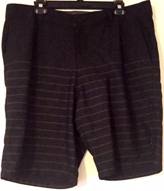 O'neill shorts size 36 men  black with gray stripes pockets