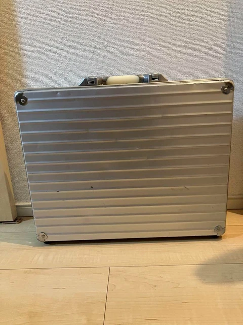 RIMOWA ALUMINUM ATTACHE Case Silver A4 Size 46.5x39x7.5cm 18.3x15