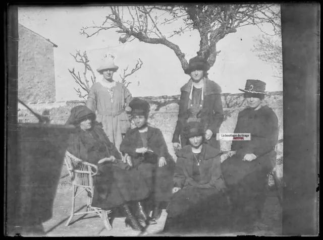 Plaque verre photo ancienne négatif noir et blanc 9x12 cm famille France vintage