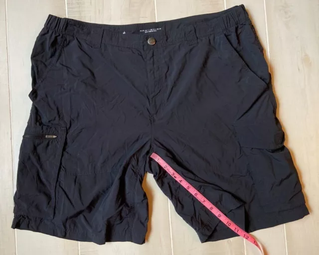 men's Columbia Omni Shade protection black regular fit nylon shorts size 42  10L