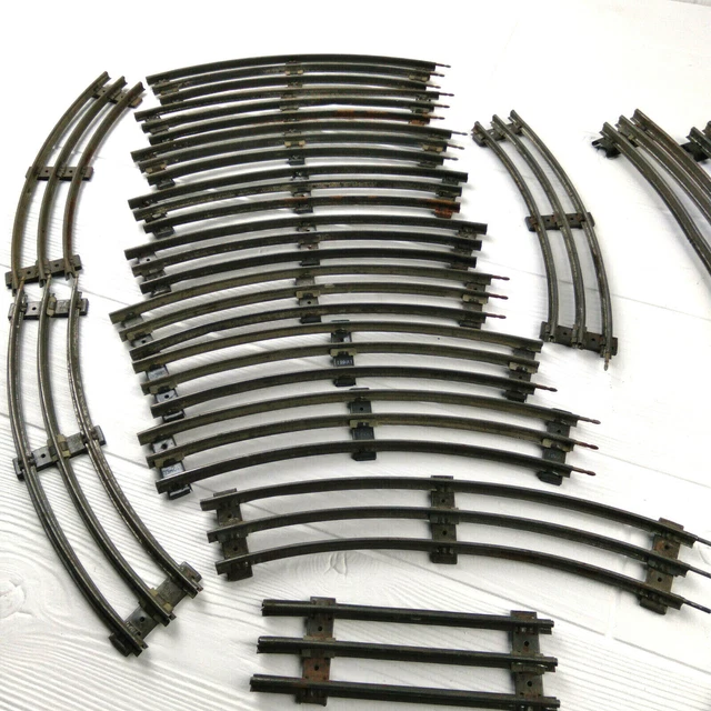 Lot Of 18 Vintage Lionel Track Sections 027 Gauge 3 Rail O Gauge Curved Sections