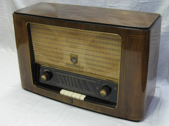 Grundig 3012 Röhrenradio