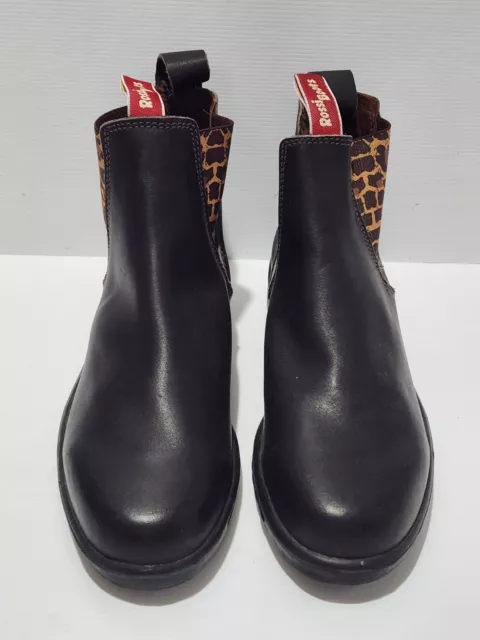 Rossi boots leopard print top