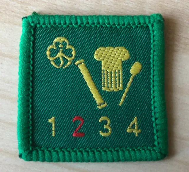 Girl Guides "Cooks stage 2" Staged Badge (1995-2003)