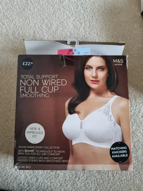 EX M&S TOTAL Support / Non Wired / Full Cup Olivia Embroidery
