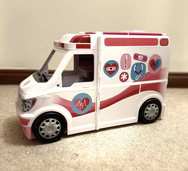 Barbie FRM19 Care Clinic Light And Sound Ambulance