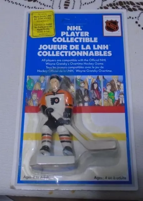 Wayne Gretzky hockey game player Philadelphia Flyers  team Still in Package