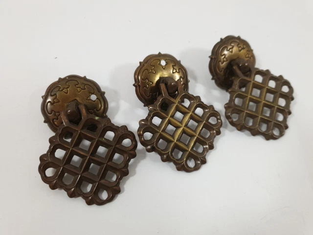 Set of 3 Vintage Reclaimed Drawer Handles Art Deco Style ID8005 B10