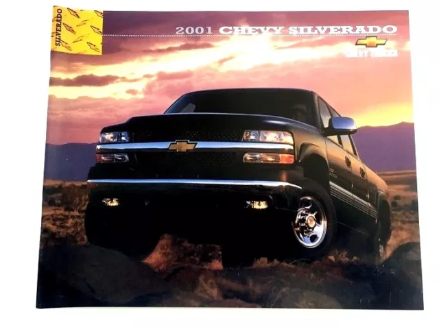 2001 Chevrolet Silverado 32-page Canada Sales Brochure Catalog - Truck 1500 2500